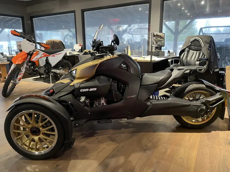 2023 Can-Am RALLY 900 ACE