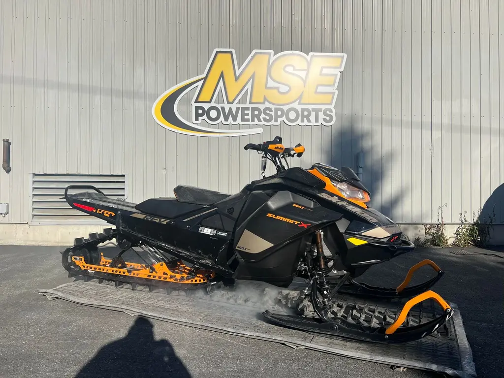 2020 Ski-Doo Summit X w/Expert Pkg 850 SHOT 154 