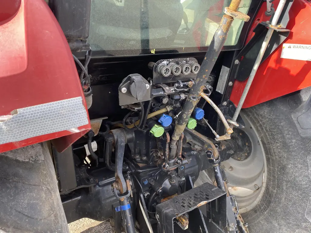 Case IH Farmall 75C 2015