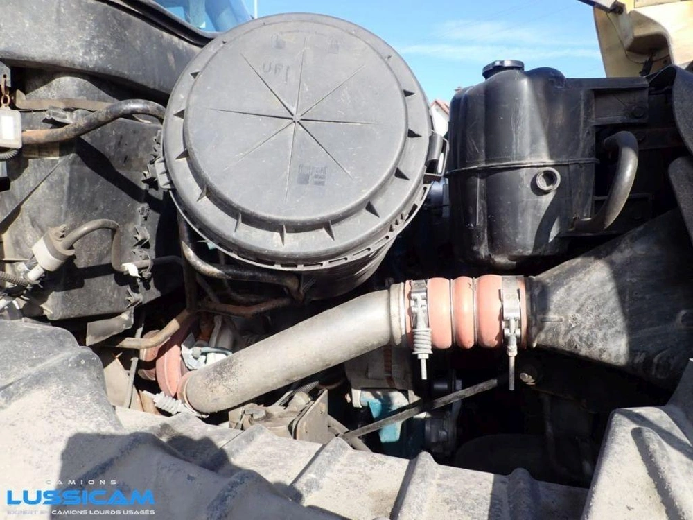 International 7500 2004