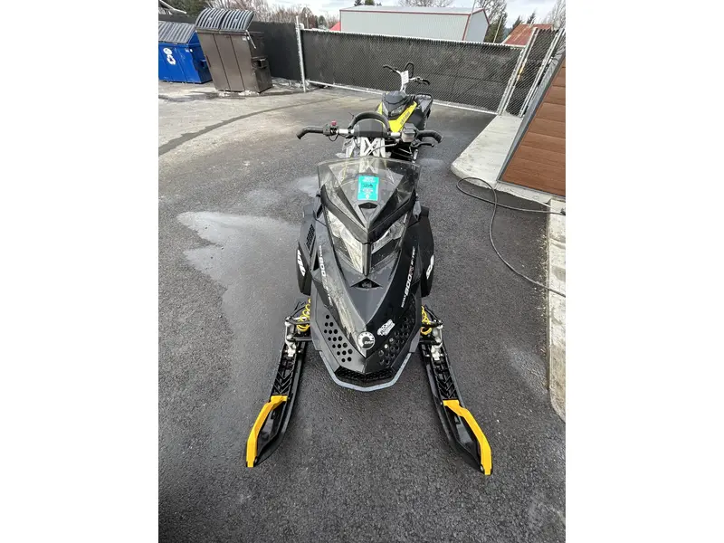 2012 Ski-Doo SUMMIT 800