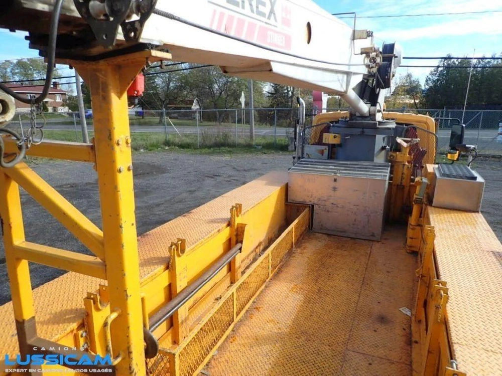 International 7500 2004