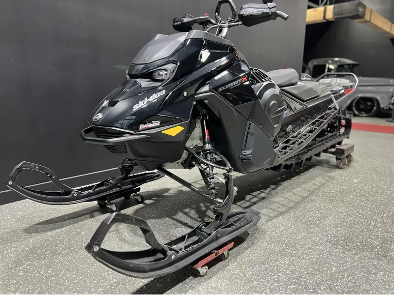 2023 Ski-Doo SUMMIT X EXPERT 850R TURBO  154 **SAUVEZ 5000$+TX!!**