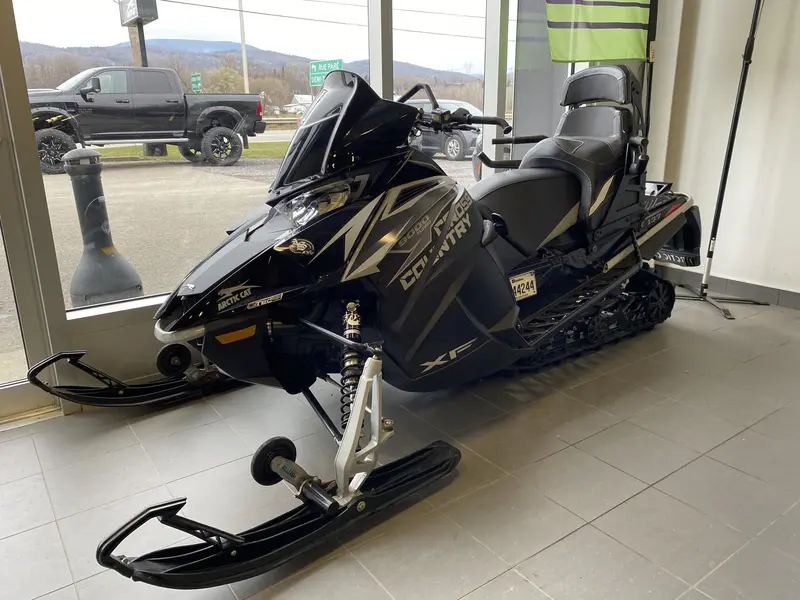 2019 Arctic Cat XF9000 TURBO CROSSCOUNTRY