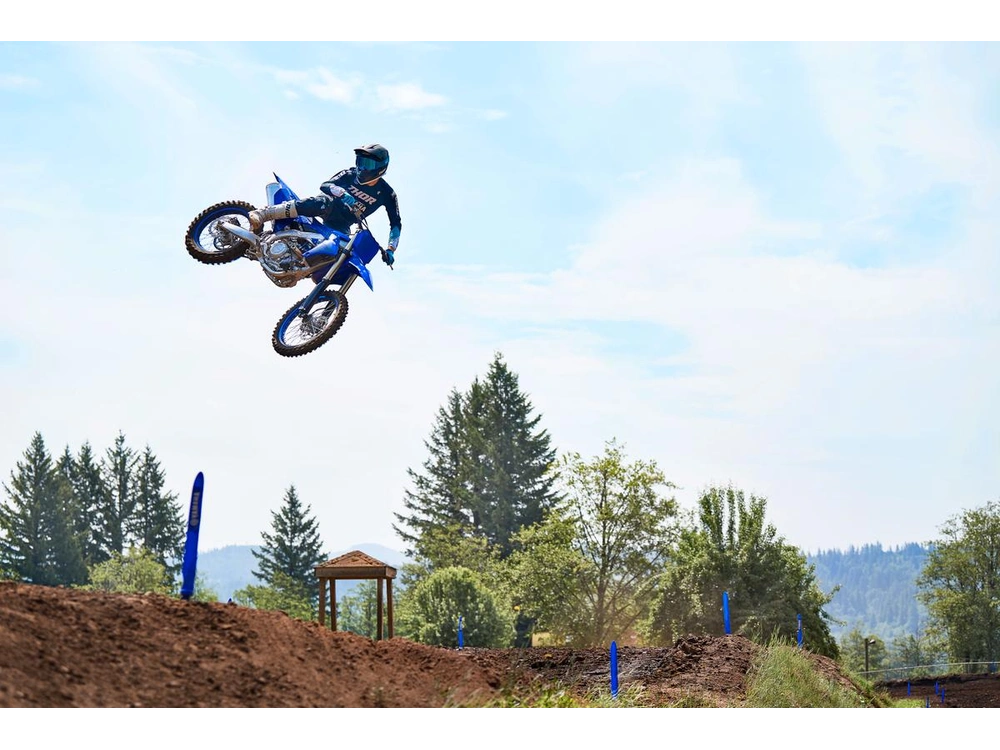 2024 Yamaha Yz450f alt
