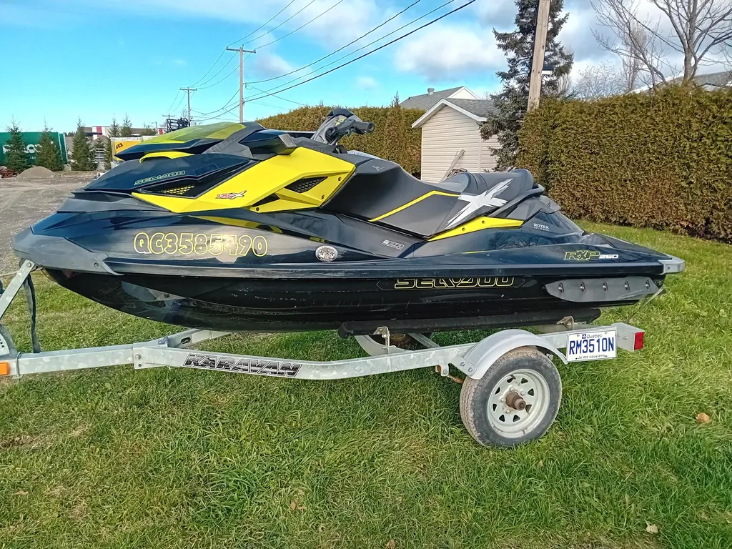 2012 Sea-Doo/BRP RXP260