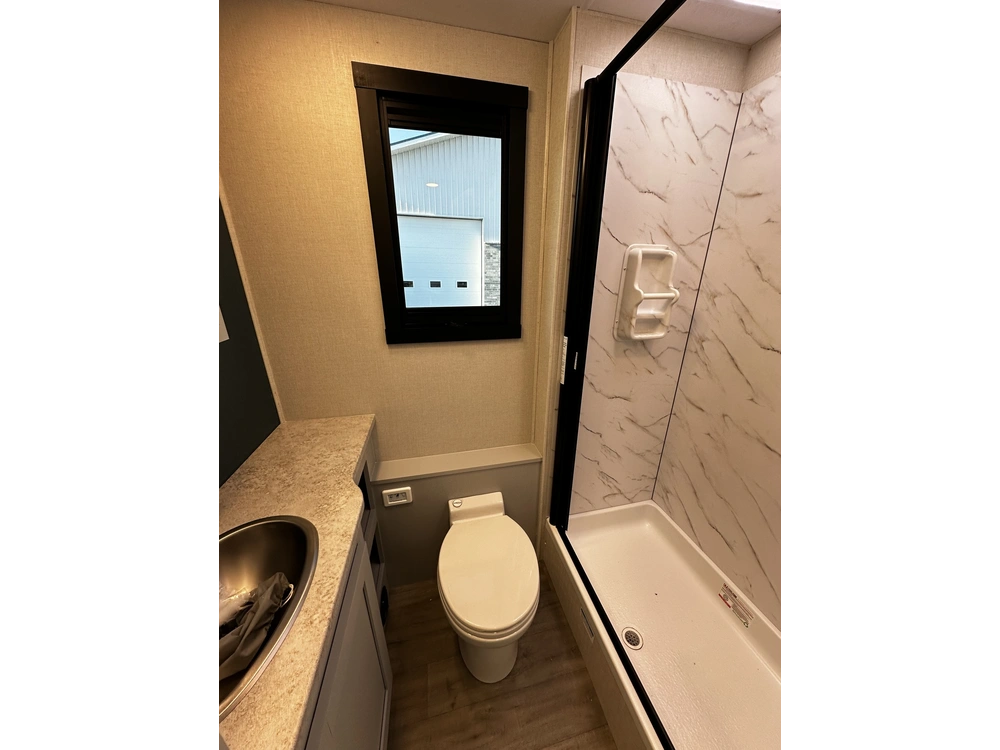 Coachmen Pursuit 31es 2024 alt