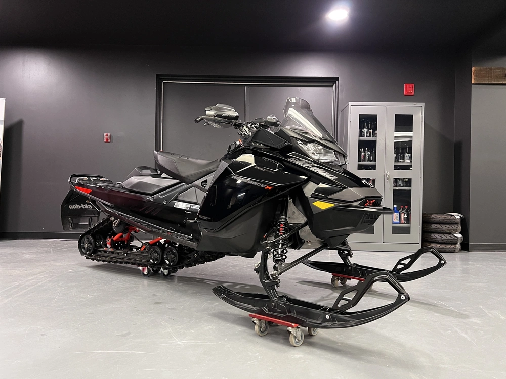 Ski-doo Renegade X 850 E-tec 137'' 2022 alt