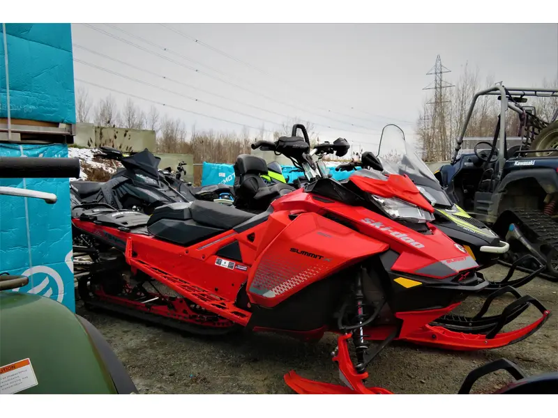 2019 Ski-Doo SUMMIT 850 ETEC 154