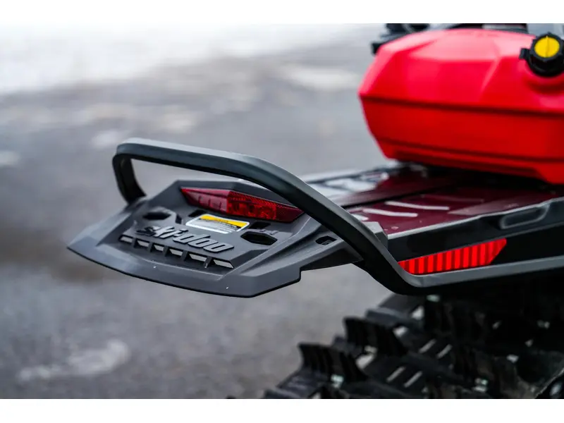 2021 Ski-Doo Summit X 850 165