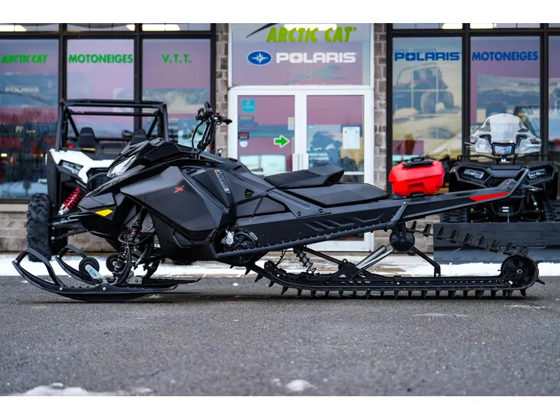2021 Ski-Doo Summit X 850 165