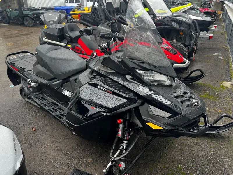 2019 Ski-Doo RENEGADE XRS 900 ACE TURBO