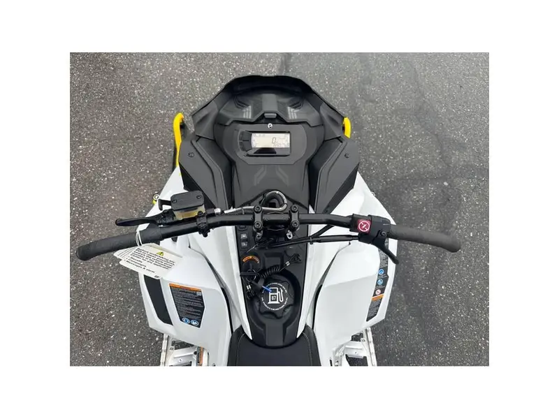 2024 Ski-Doo MXZ NEO 600 EFI $34/wk