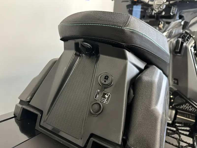 2024 Polaris 850 INDY VR1 BOOST 137