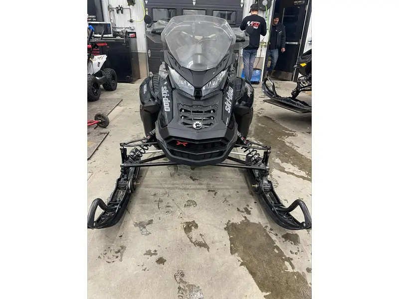2019 Ski-Doo renegade x 900 turbo
