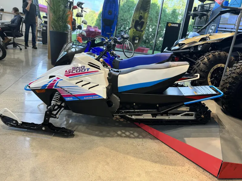 2024 Yamaha Snoscoot ES