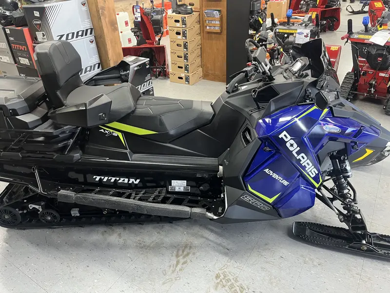 2023 Polaris 800 TITAN Adventure 155