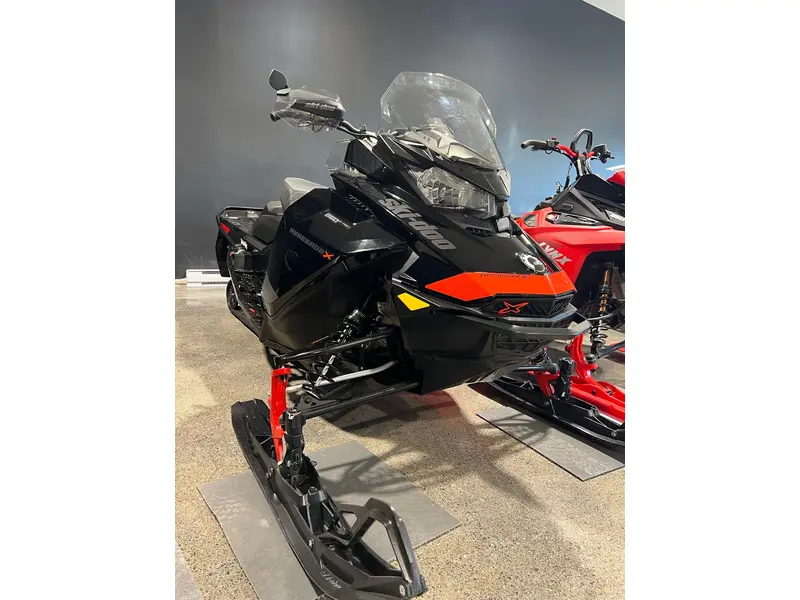 2021 Ski-Doo Renegade X 850