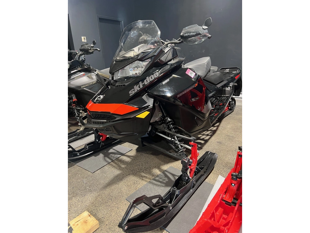 Ski-doo Renegade X 850 2021 alt