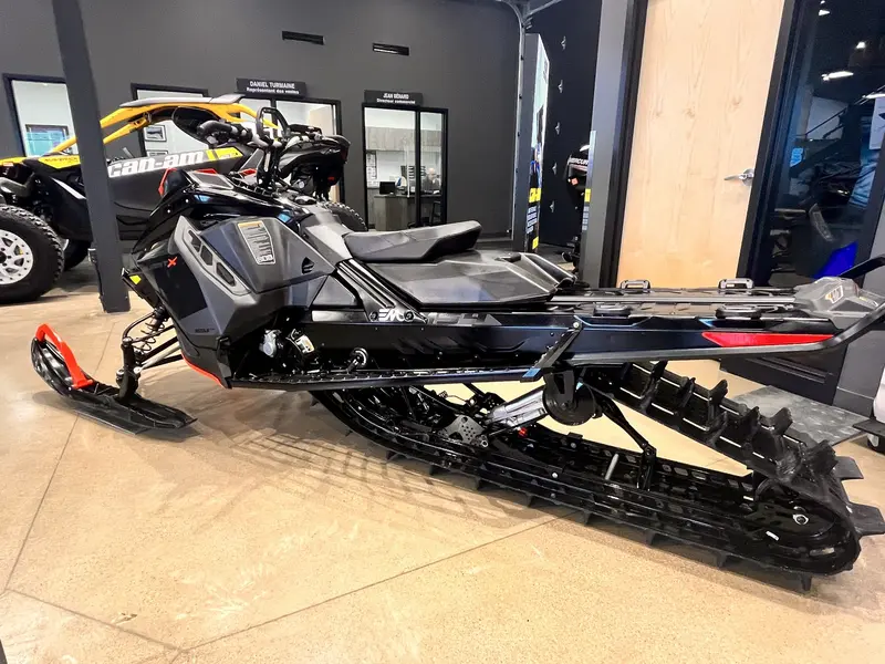 2021 Ski-Doo SUMMIT EXP 850