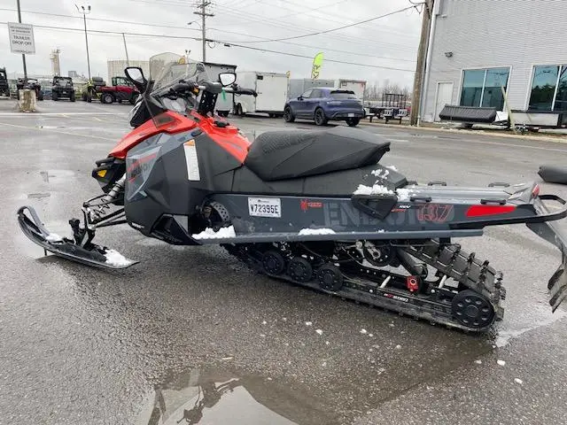 2018 Ski-Doo Renegade Enduro 600 HO E-TEC 137’’ SAVE $3500 RABAIS