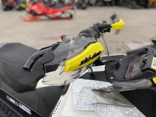 2016 Ski-Doo MXZ-X 600 HO E-TEC 129 ‘’ SAVE $1500 RABAIS