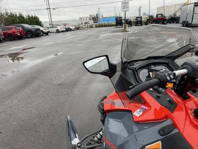 2018 Ski-Doo Renegade Enduro 600 HO E-TEC 137’’ SAVE $3500 RABAIS