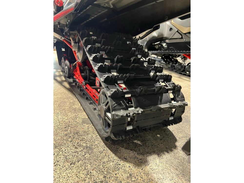 Ski-doo Renegade X 850 2021 alt