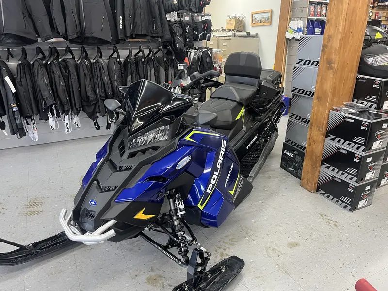 2023 Polaris 800 TITAN Adventure 155