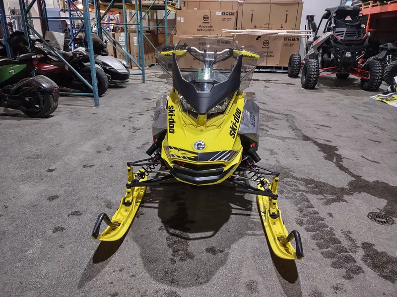 2019 Ski-Doo MXZ X-RS 850 SAVE $3400 RABAIS