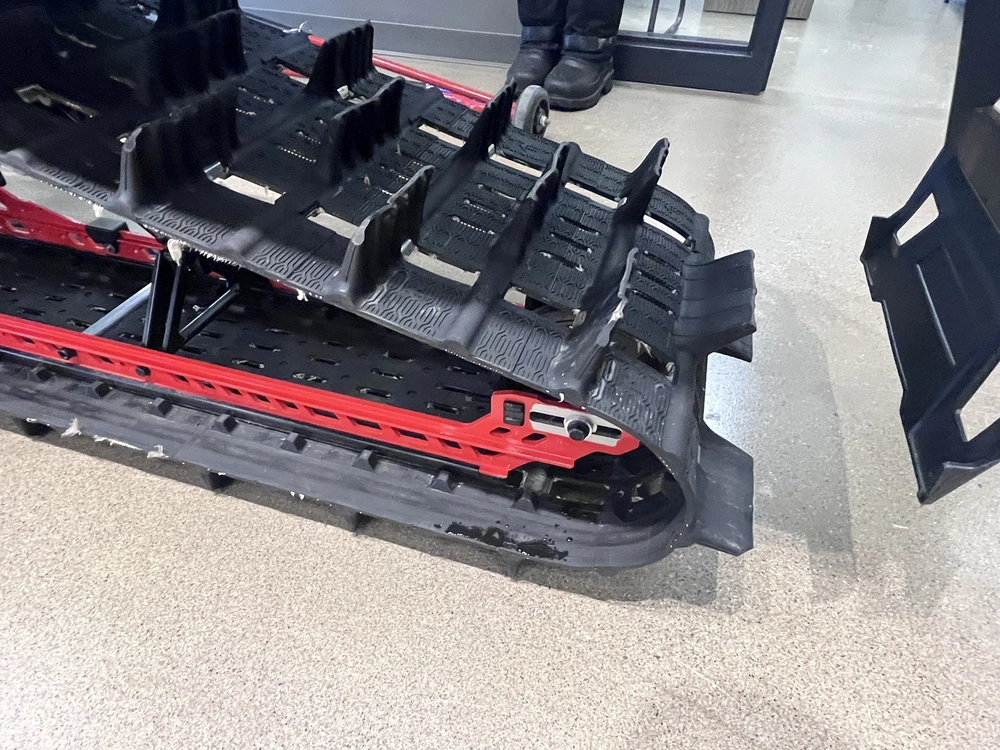 Ski-doo Summit Sp 165 2021 alt