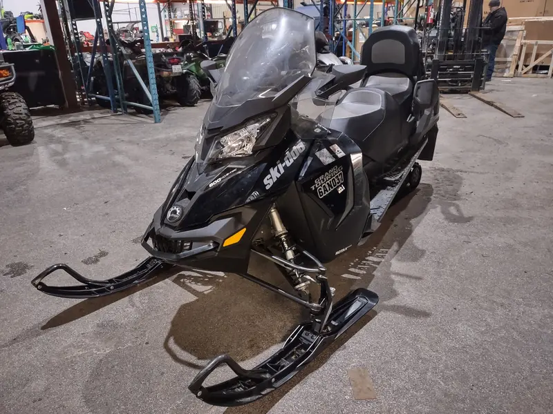 2018 Ski-Doo GRAND TOURING LIMITED 600R E-TEC E.S. (REV GEN4) SAVE $1800 RABAIS