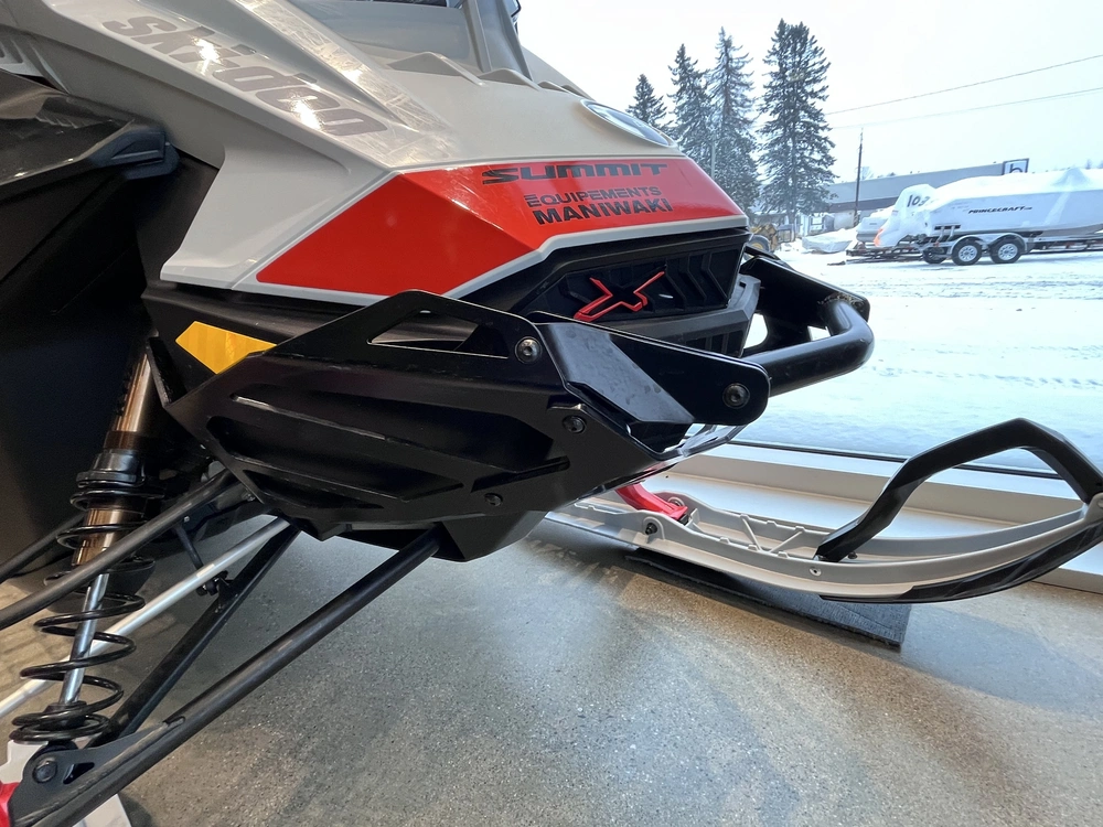 2021 Ski-doo Summit Expert 154 alt