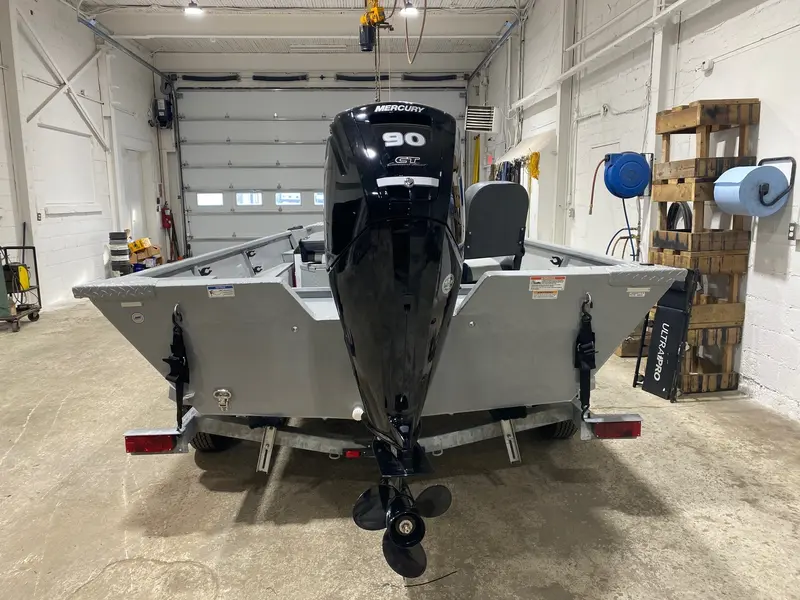 Smokercraft 1866 Sportsman 2022