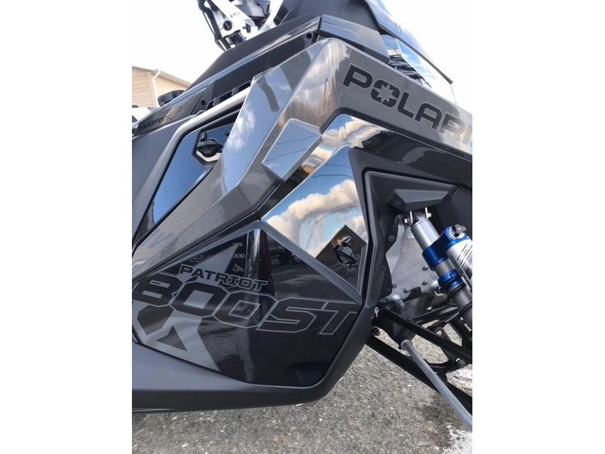 Polaris Indy® Vr1 Patriot Boost 137 2024 alt