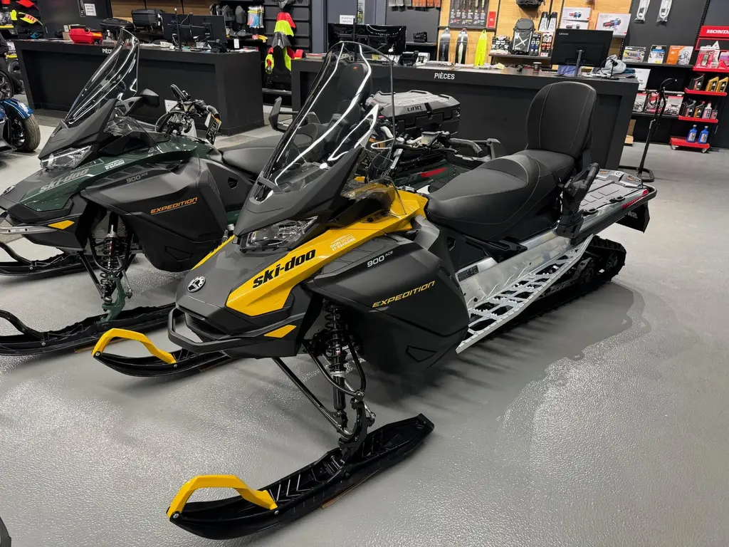 SkiDoo EXPEDITION SPORT 900 ACE 2024 neuf à SaintRaymond Dion Sports