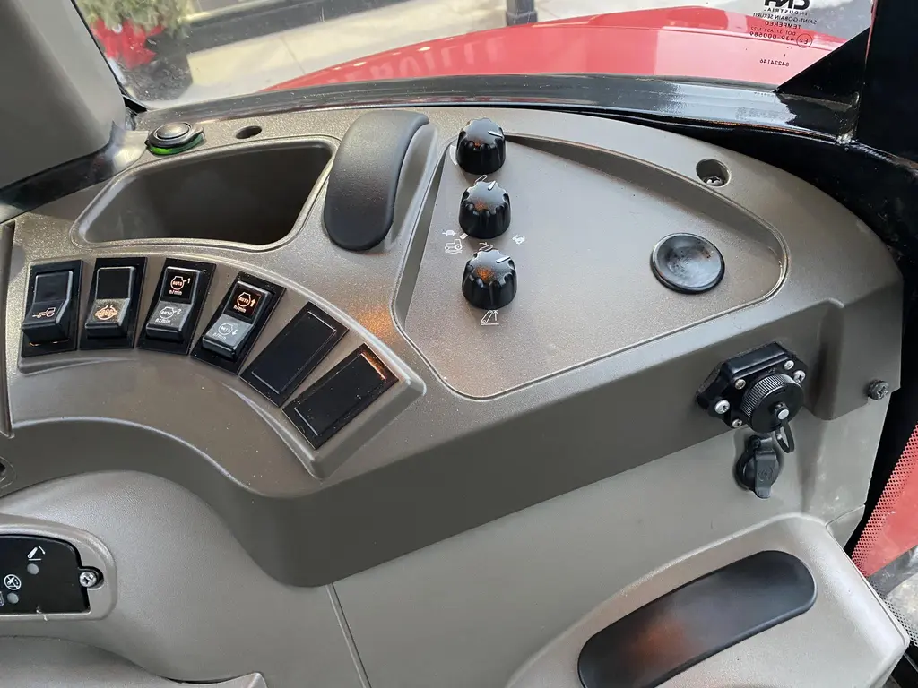 2021 Case IH Farmall 90C