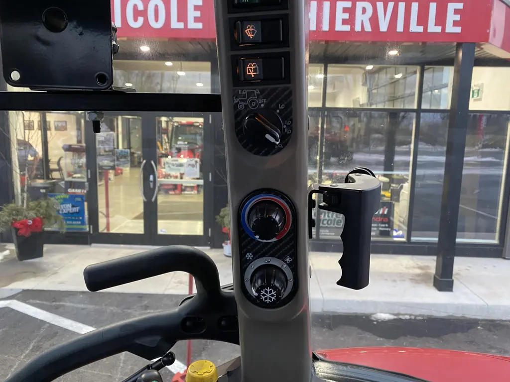 2021 Case IH Farmall 90C