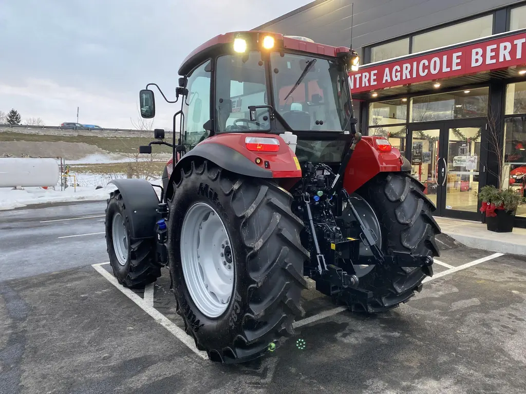 2021 Case IH Farmall 90C