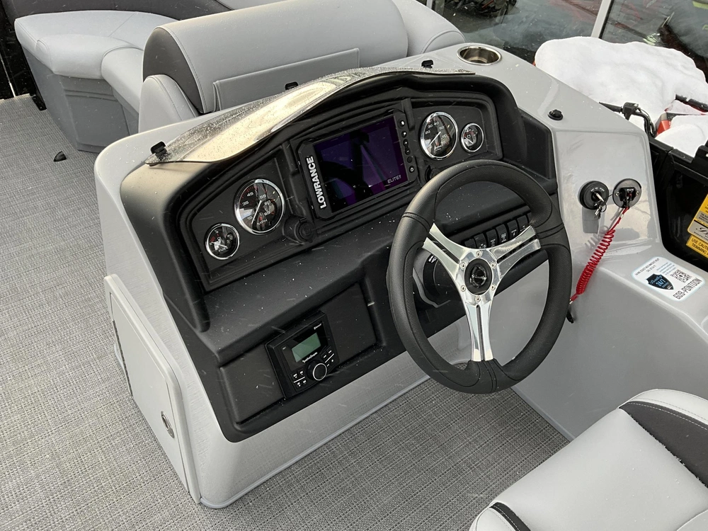 Bentley Legacy 200 Cruise 2024 alt
