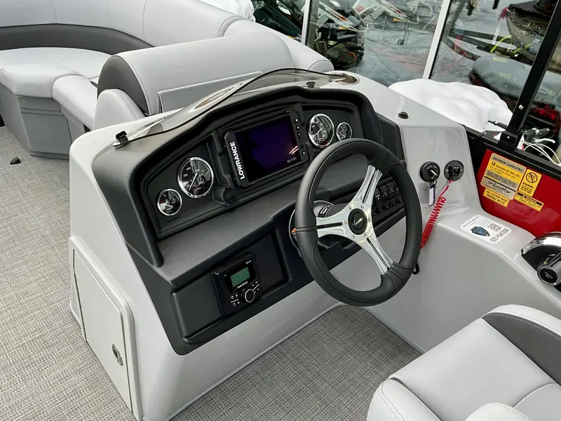 2024 Bentley Legacy 200 Cruise