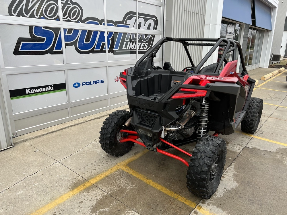 Polaris Rzr Pro Xp Premium 2022 alt