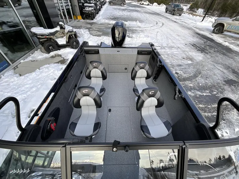 2024 Crestliner 2050 Authority