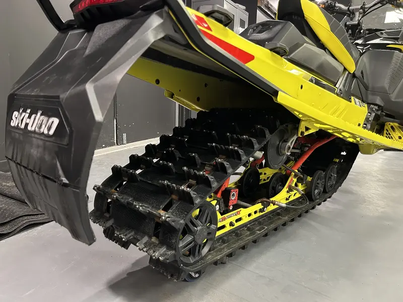 2021 Ski-Doo Renegade X 850 E-Tec 137''