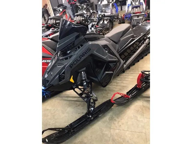 2024 Polaris PRO-RMK® Slash 155 Patriot 9R