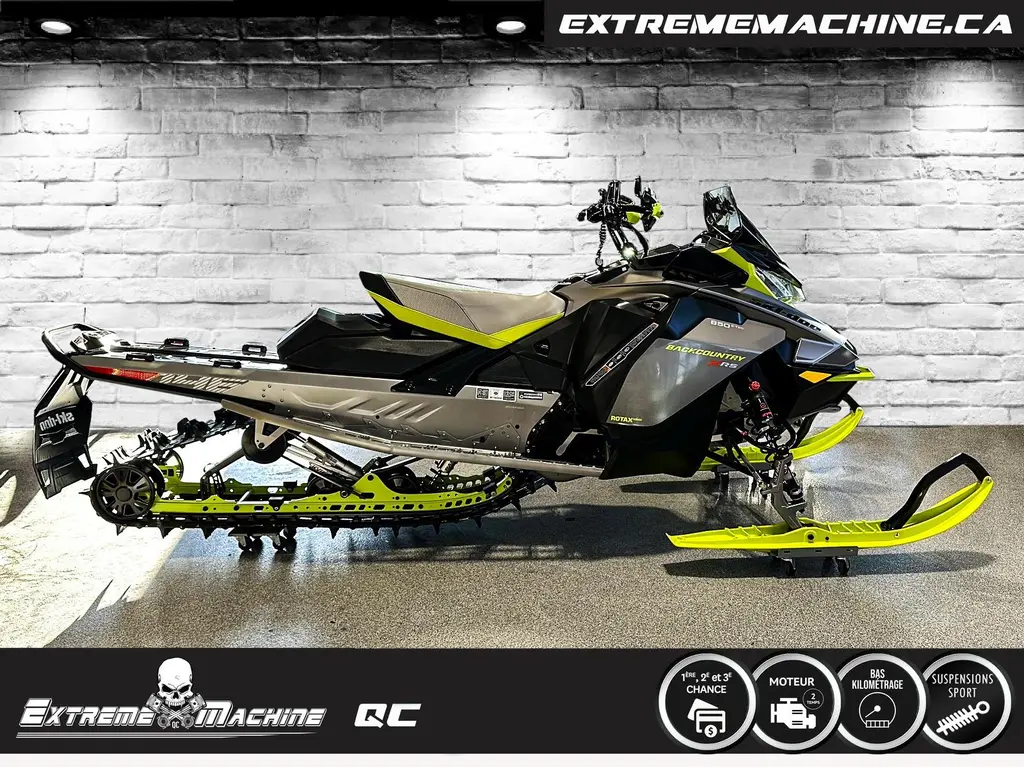 SKIDOO BACKCOUNTRY X-RS 146'' 850 2023 - TRÈS PROPRE!!!