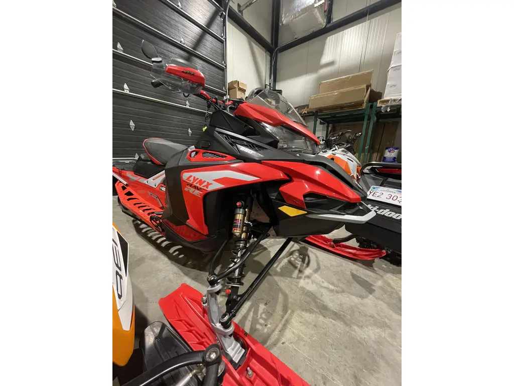 2022 Ski-Doo LYNX RAVE RE 850 E-TEC