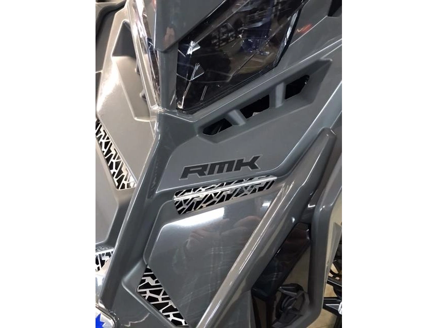 2024 Polaris Pro-rmk® Slash 155 Patriot 9r alt