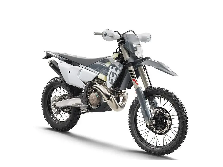 Husqvarna TE 300 PRO SAVE $1252 RABAIS 2024