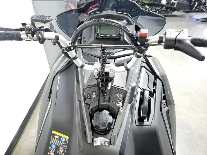 2024 Polaris 850 RMK KHAOS 155 SLASH